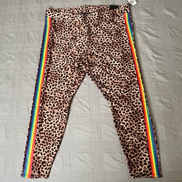 Torrid Women's Liquid Leopard Side Rainbow Full Length Leggings Plus Size 3X NEW - Picture 1 of 11